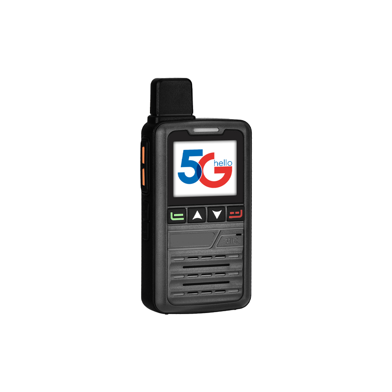 5G POC raido with 1.77 inch colorful LCD display 3000mAh large battery capacity